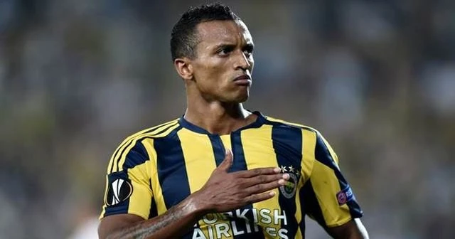 Nani resmen Valencia'da