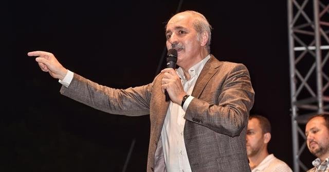 Numan Kurtulmuş Taksim’de demokrasi nöbetine katıldı