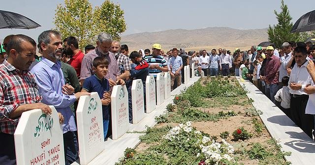 PKK&#039;nın &#039;Susa Cami Katliamı&#039;nda ölenler anıldı