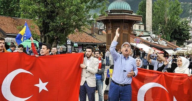 Saraybosna demokrasi nöbetine hazırlanıyor