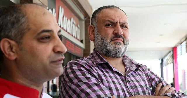 Tankları egzozuna giysilerini doldurarak durdurdular