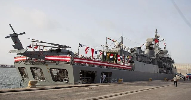 TCG Barbaros Fırkateyni Kazablanka'da