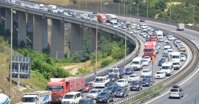 TEM’de yoğunluk sürüyor