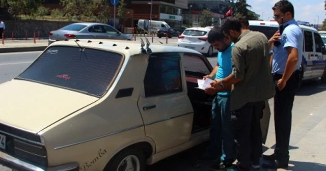 Üsküdar’da şüpheli otomobil alarmı