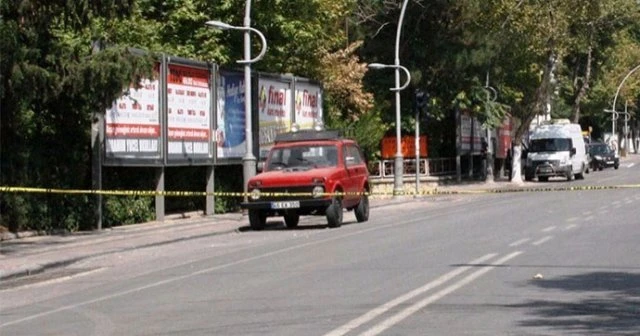 2'nci Ordu Karargahı önünde hareketli dakikalar