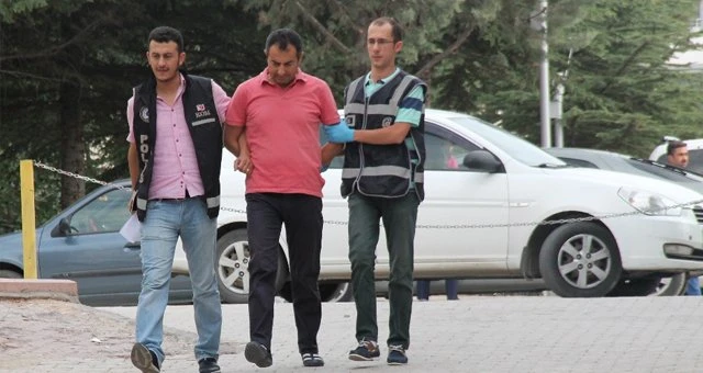 20 gözaltı, aralarında emniyet müdürleri de var