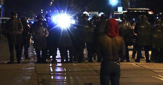 ABD&#039;de polis şiddeti protestoslarında 5 kişi yaralandı