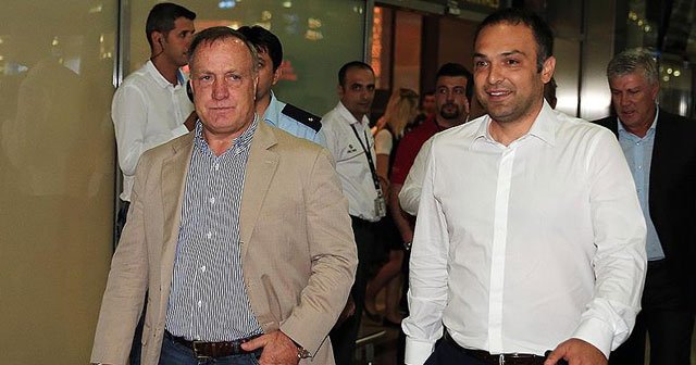 Advocaat, Fenerbahçe&#039;nin 71. teknik direktörü olacak