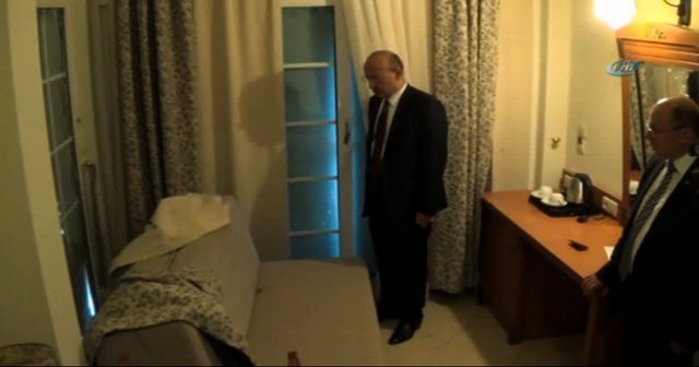 Akdoğan&#039;dan Cumhurbaşkanına saldırı girişimin yaşandığı otele ziyaret