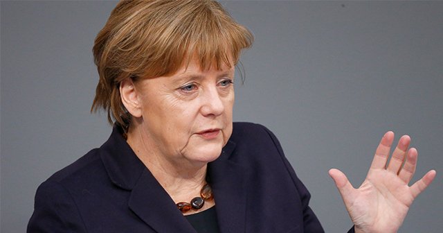 Angela Merkel&#039;den Türkiye itirafı