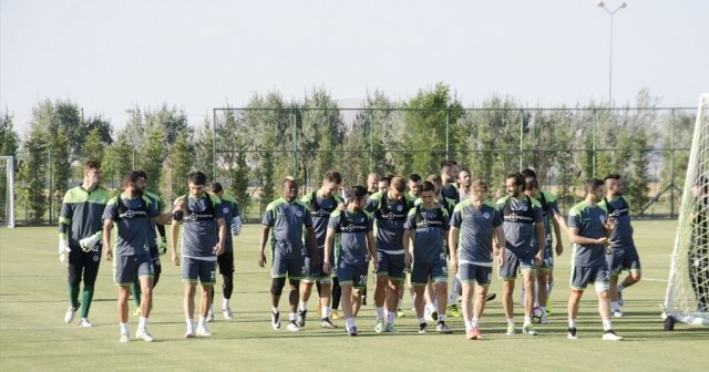 Atiker Konyaspor'da yeni sezon hazırlıkları