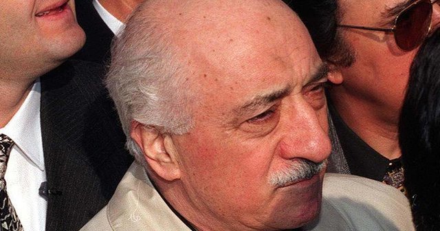 Azerbaycan&#039;da FETÖ üyelerine soruşturma