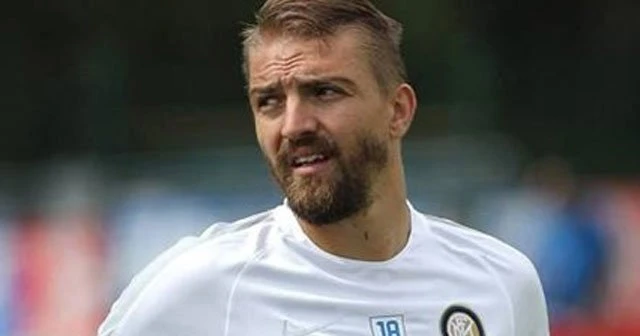 Beşiktaş Caner'i resmen açıkladı