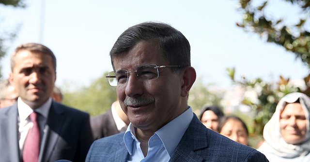 Davutoğlu, &#039;Türkiye Suriye&#039;nin bütünlüğünün teminatını ortaya çıkarmıştır&#039;