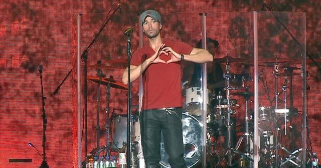 Enrique Iglesias Antalya’yı salladı