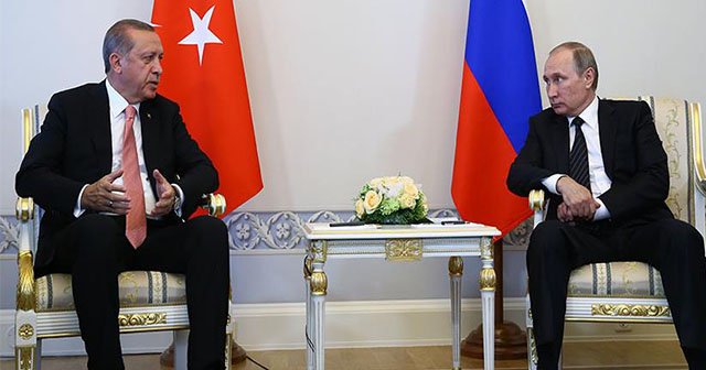 Erdoğan ve Putin bir araya geldi