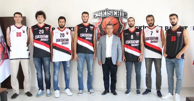 Eskişehir Basket’ten gövde gösterisi