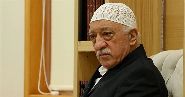Gülen'den 'suikast' iması