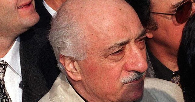 Gülen hakkında tutuklama kararı