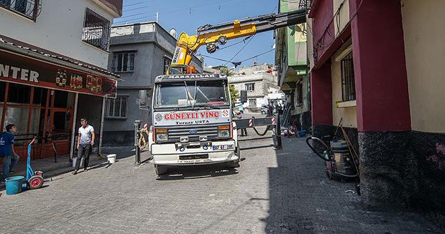 Hain saldırının izleri temizleniyor