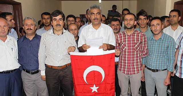 Hakkari&#039;de STK&#039;lardan terör saldırlarına tepki