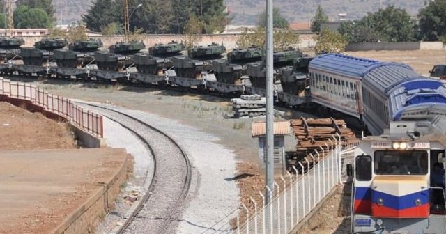 İstanbul&#039;dan gönderilen tanklar sınıra ulaştı