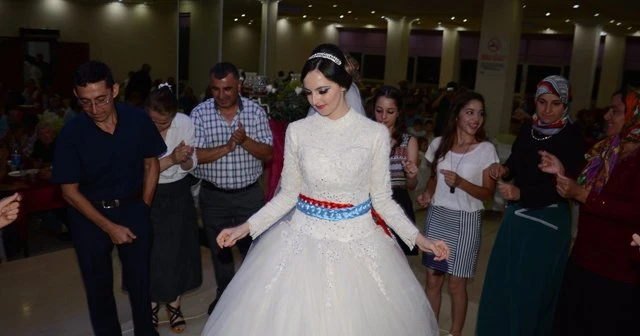 İzni iptal edilen asker kendi düğününe gelemedi