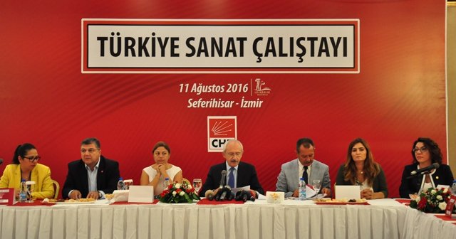 Kılıçdaroğlu sanatçılarla bir araya geldi