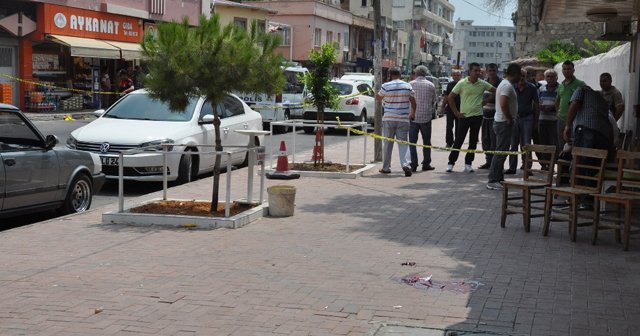 Laf atma kavgasında baba ve iki oğlu öldü