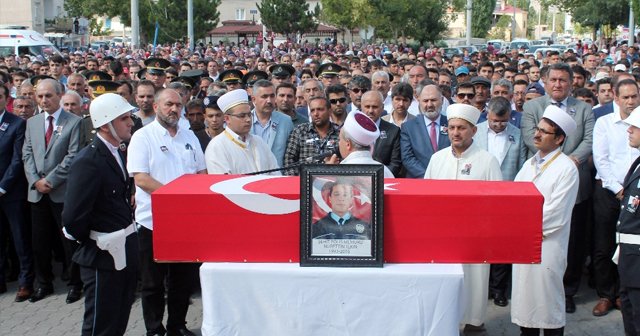 Mardin şehidi dualarla uğurlandı