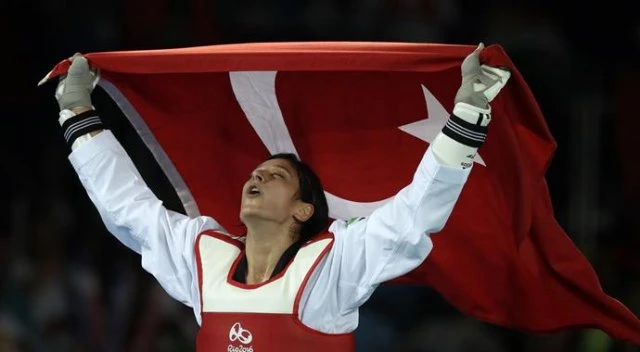 Nur Tatar bronz madalyayı kaptı
