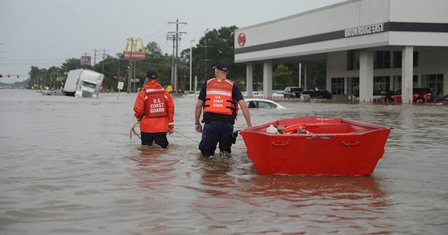 Obama sel felaketinin vurduğu Louisiana&#039;da