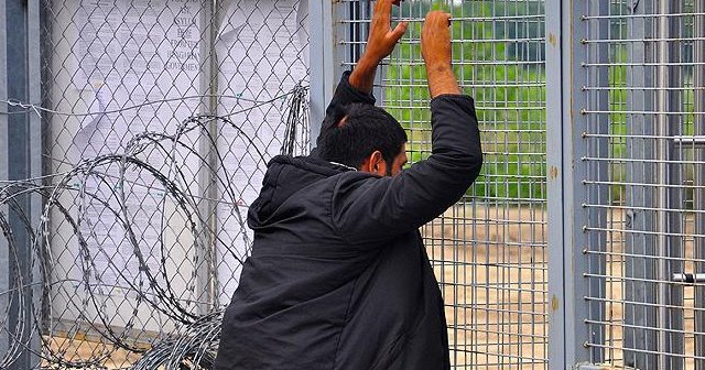 Polonya sığınmacı kabul etmeyecek