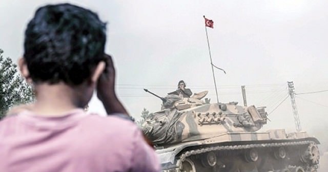 Tanklar neden Türkiye&#039;ye gelip geri döndü