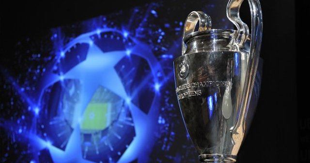 UEFA&#039;dan Şampiyonlar Ligi için tarihi karar