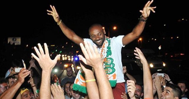 Vagner Love Alanya&#039;ya geldi