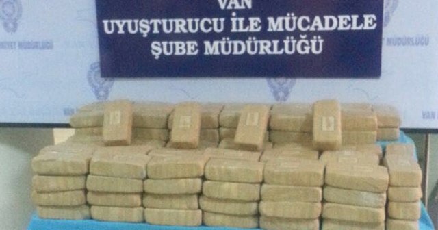 Van’da 122 kilo uyuşturucu ele geçirildi