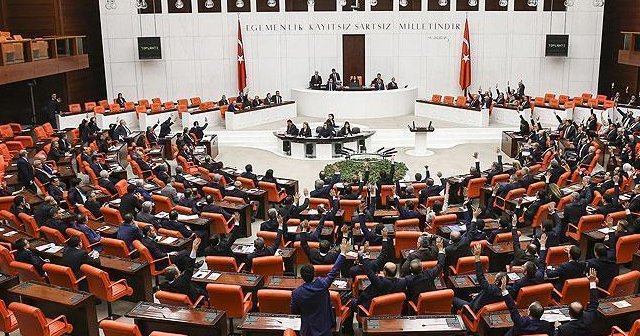 Zorunlu BES kanun tasarısı komisyondan geçti