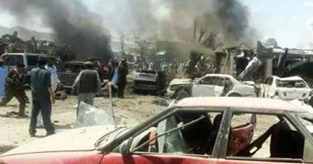 Afganistan’da yardım vakfına bombalı saldırı