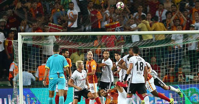 Beşiktaş-Galatasaray derbisinin biletleri satışta