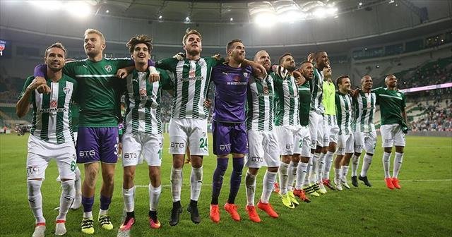 Bursaspor bu sezon evinde ilk galibiyetini aldı