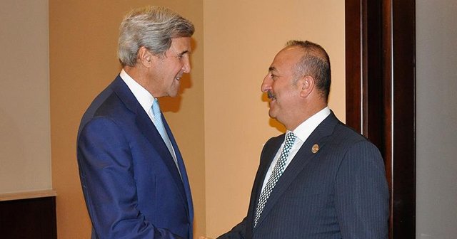 Çavuşoğlu, Kerry ile görüştü