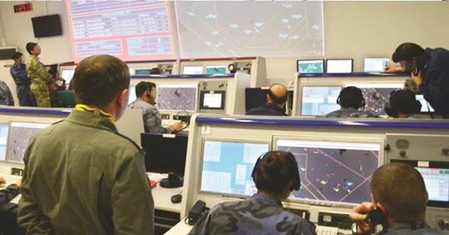 Cuntanın şalterini indiren emir