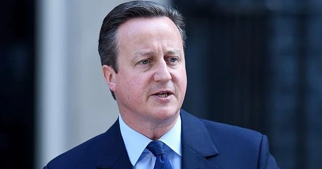 David Cameron'dan ikinci istifa