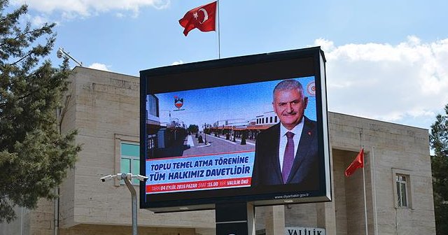 Diyarbakır&#039;da Başbakan Yıldırım heyecanı