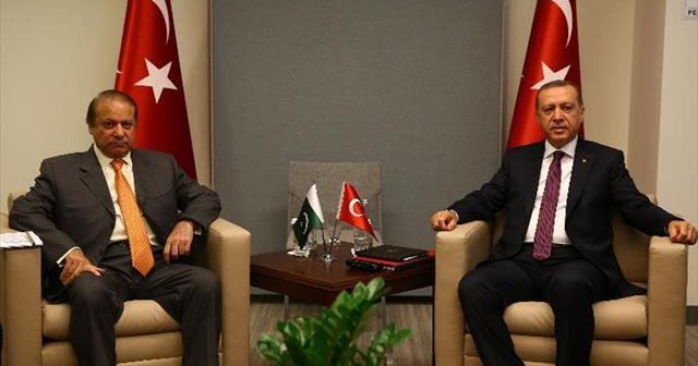 Erdoğan, Pakistan Başbakanı Şerif ile görüştü