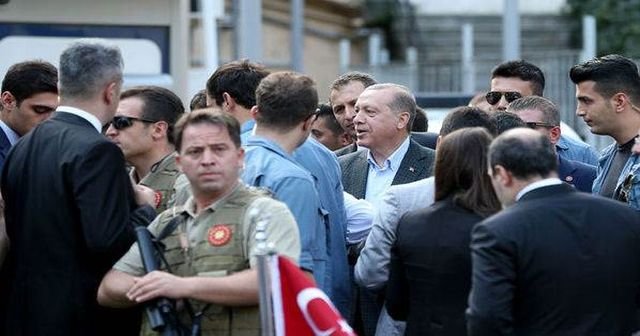 Erdoğan Polis Merkezi'ni ziyaret etti