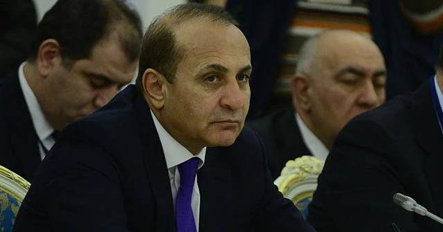 Ermenistan Başbakanı istifa etti