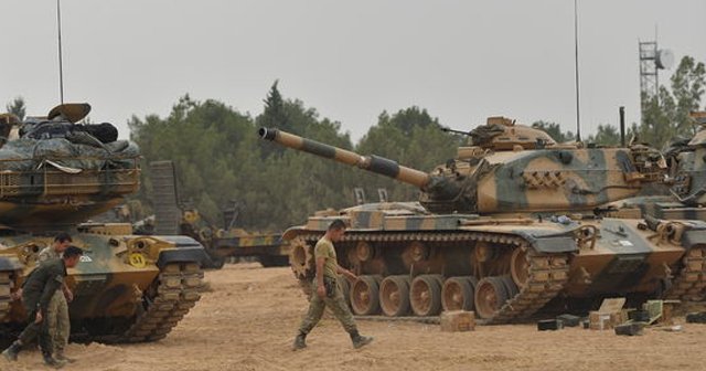 Fırat Kalkanı&#039;nda tankımız isabet aldı