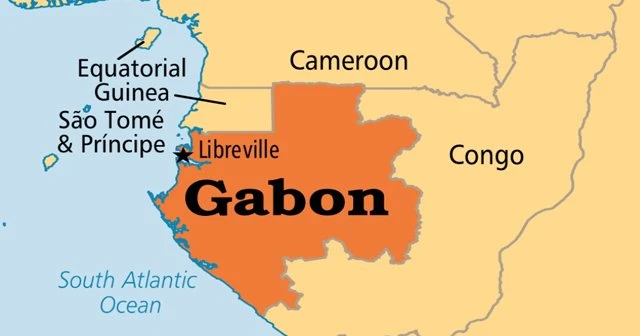 Gabon’da muhalifler parlamento binasını ateşe verdi